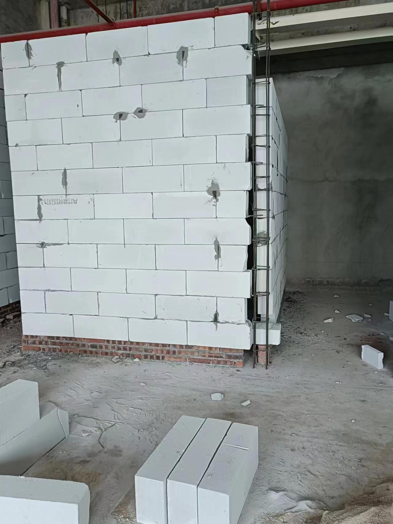 轻质砖隔墙施工现场2